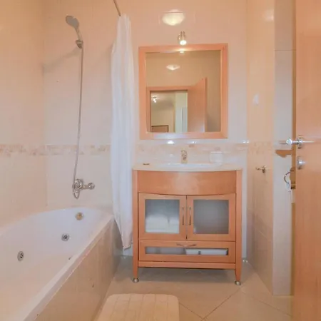 Apartment #004 Orada By Holidays