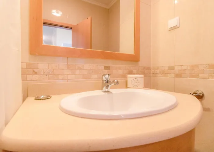 #004 Orada By Holidays