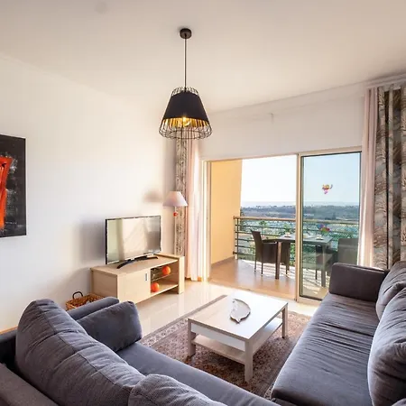 #004 Orada By Holidays Apartment