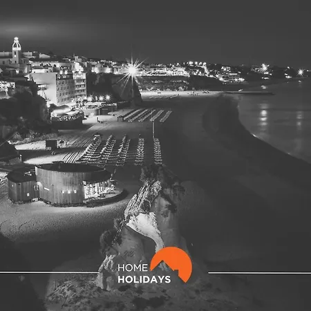#004 Orada By Holidays *